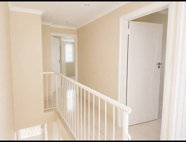 3 BEDROOM TOWNHOUSE FOR SALE IN MORNINGSIDE